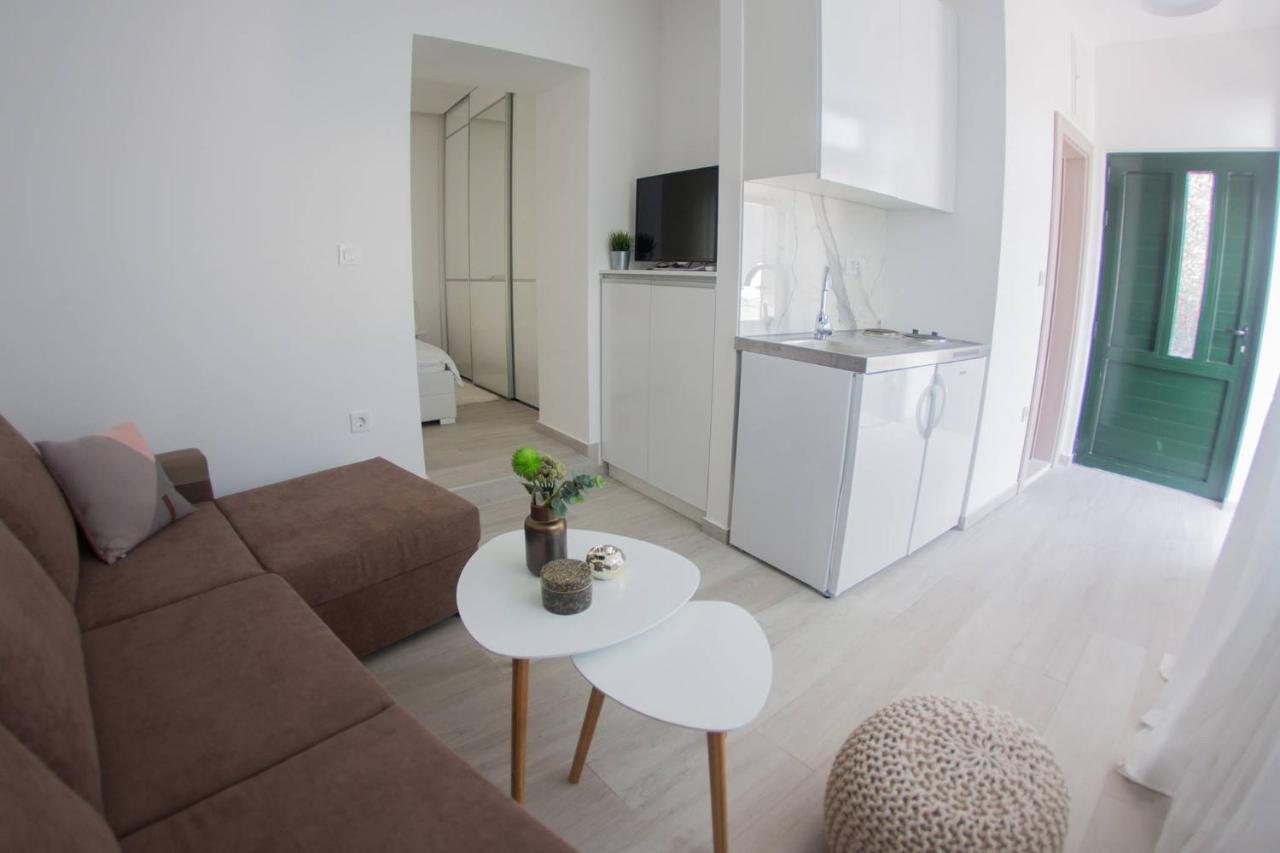 Apartments By The Sea Gradac, Makarska - 16039 Gradac  Zewnętrze zdjęcie